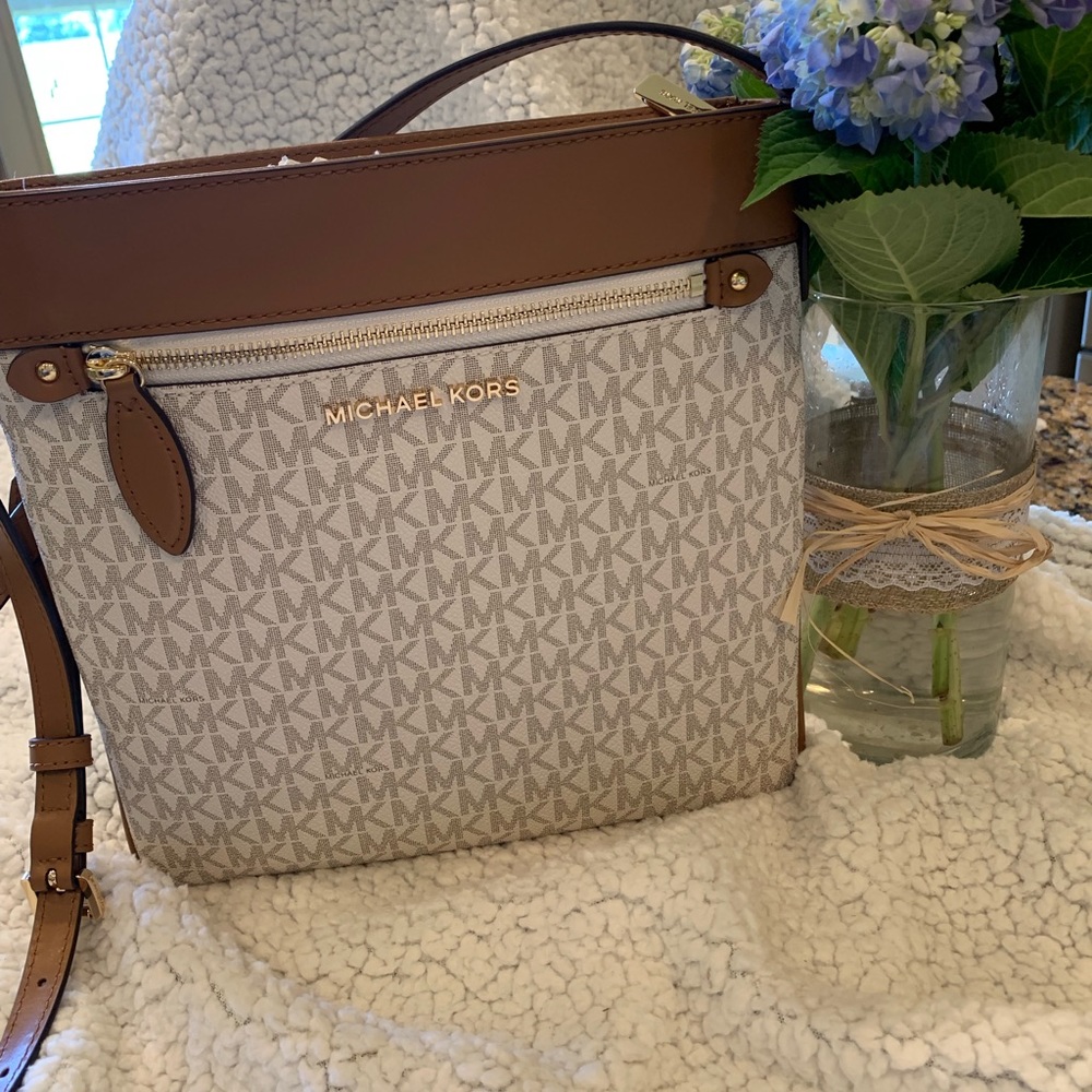 Mk Connie crossbody